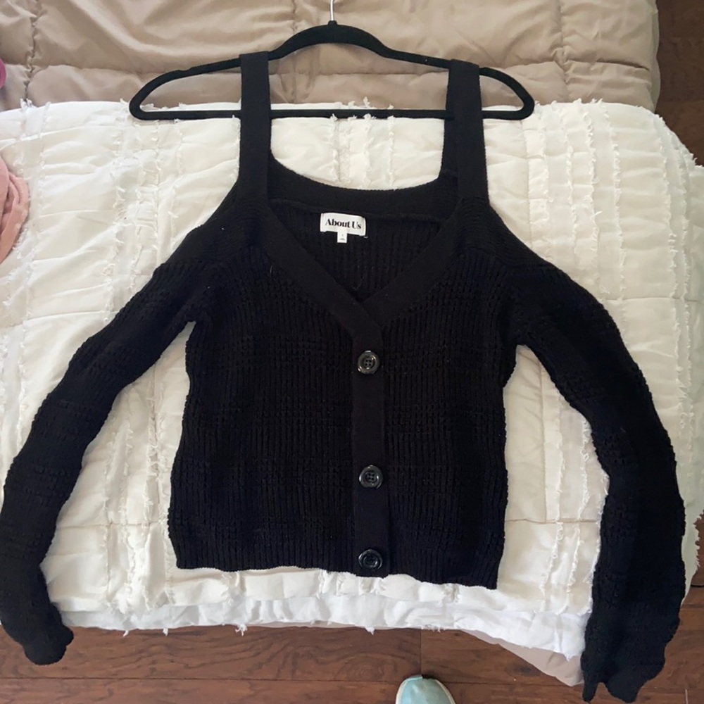 About Us (Revolve) Black Cropped Sweater